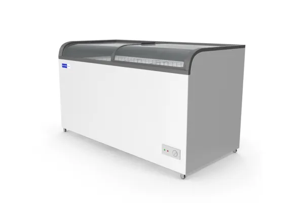 Qual é a importância do fechamento automático no freezer? 2 freezer